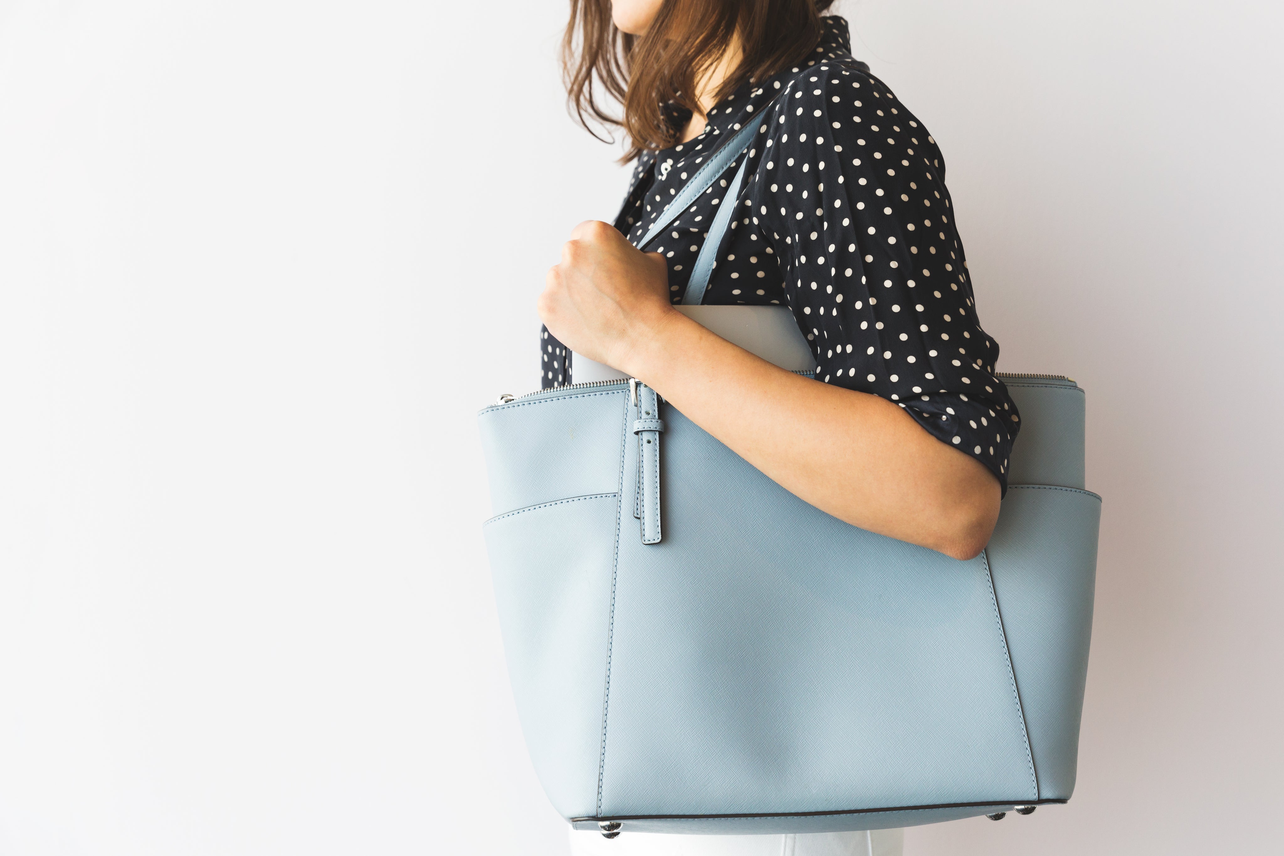 files/modern-blue-handbag.jpg